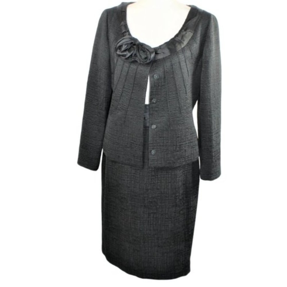 Elie Tahari Sabrina Rose Embellished Black Texture Suit Jacket, Size Large - Picture 14 of 14